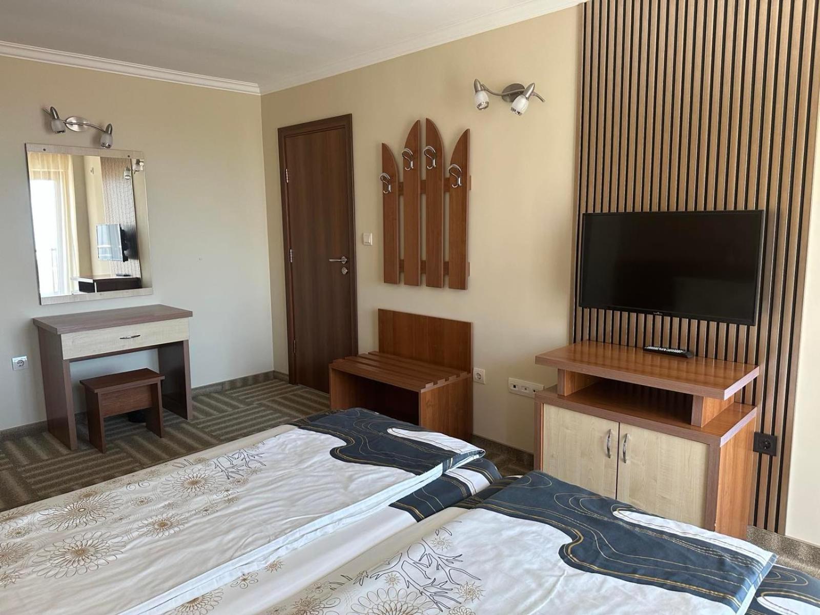 Family Hotel Radiana Созополь Екстер'єр фото