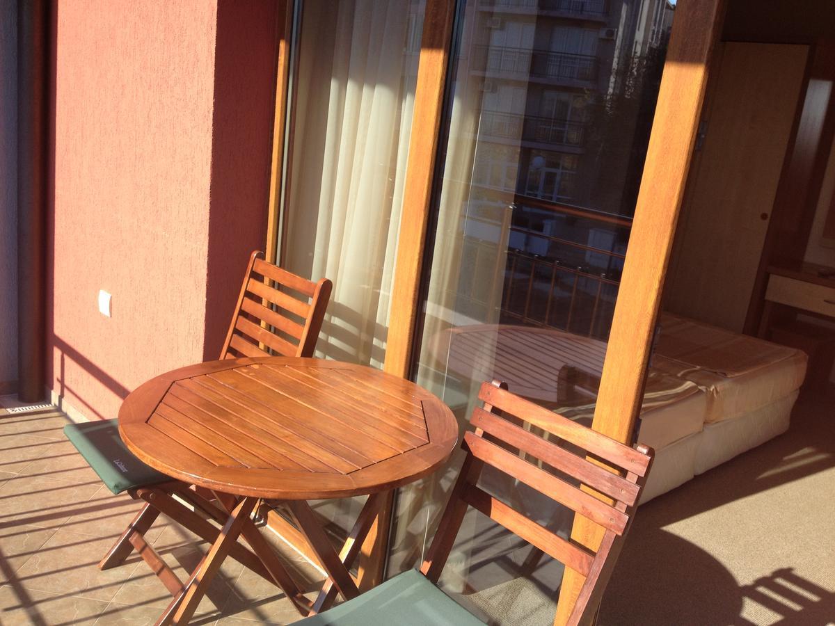 Family Hotel Radiana Созополь Екстер'єр фото