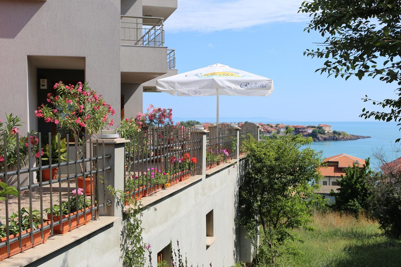 Family Hotel Radiana Созополь Екстер'єр фото